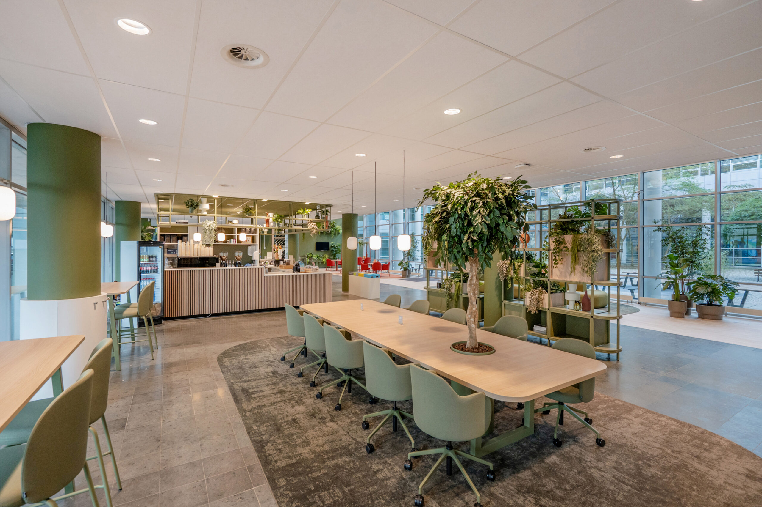 The HeadQuarter kantine